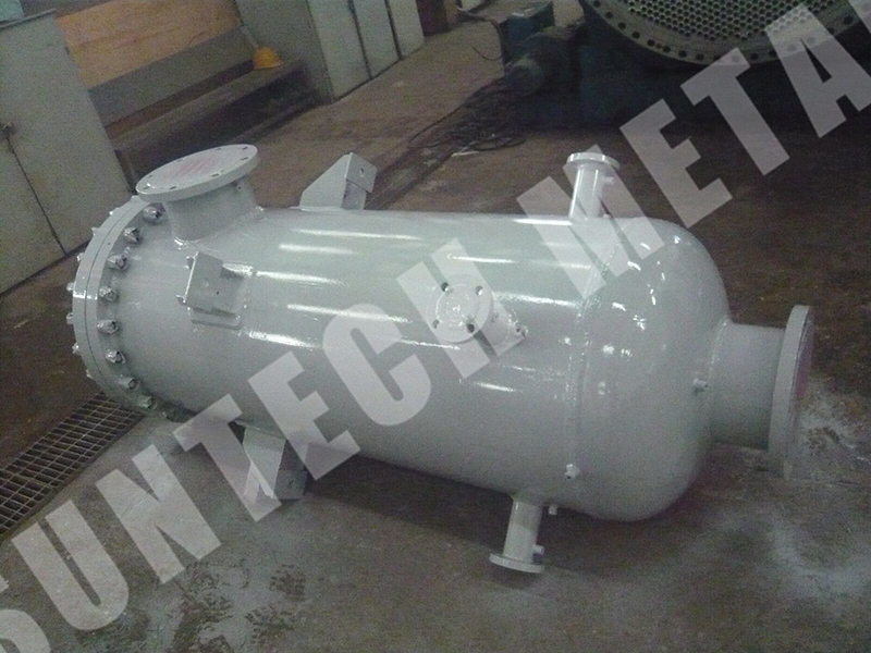 タンタルシェルアンドチューブ熱交換器