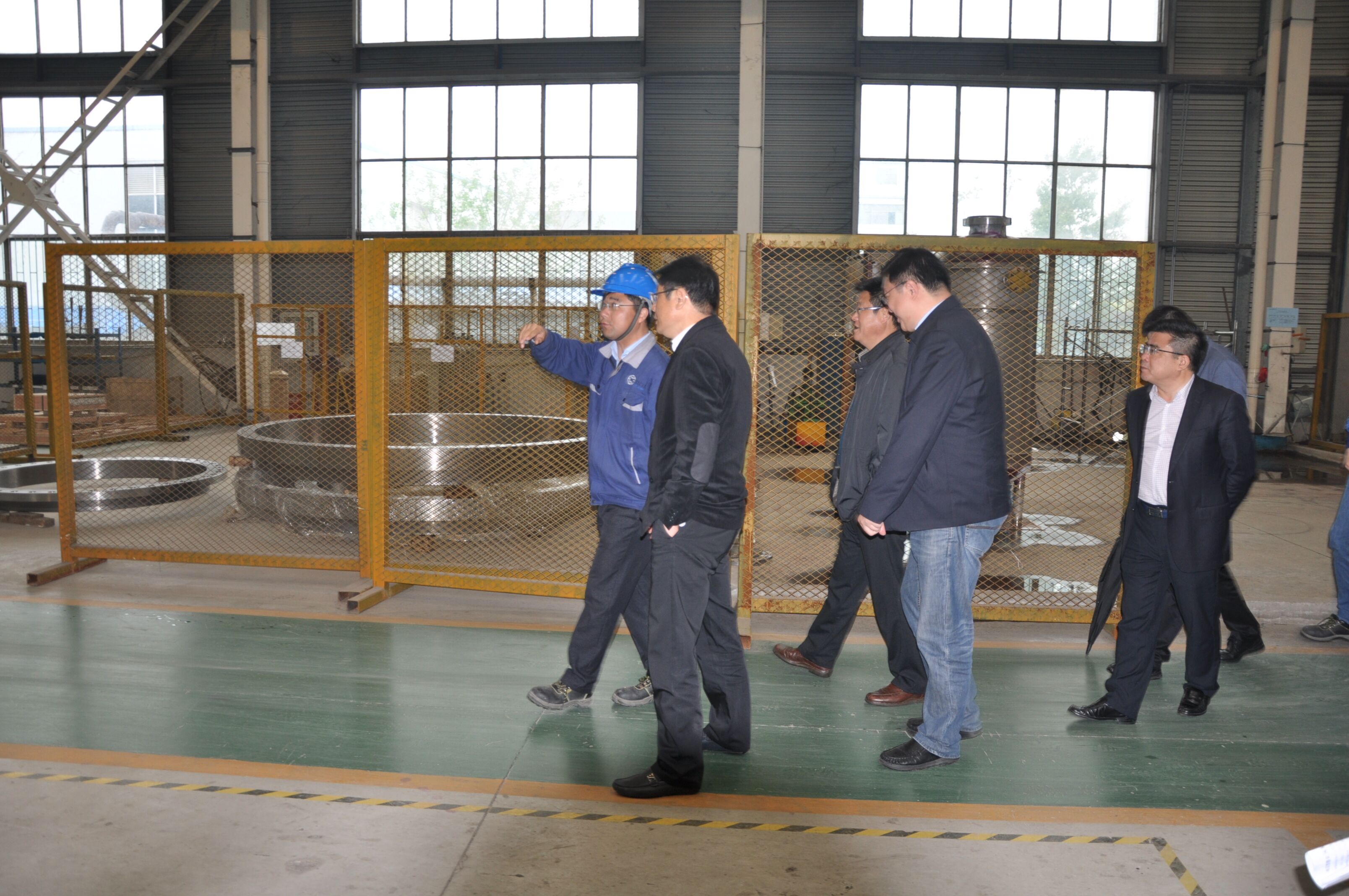 Jianging Development Zoneの知事はサンチェックメタル機器を訪問しました